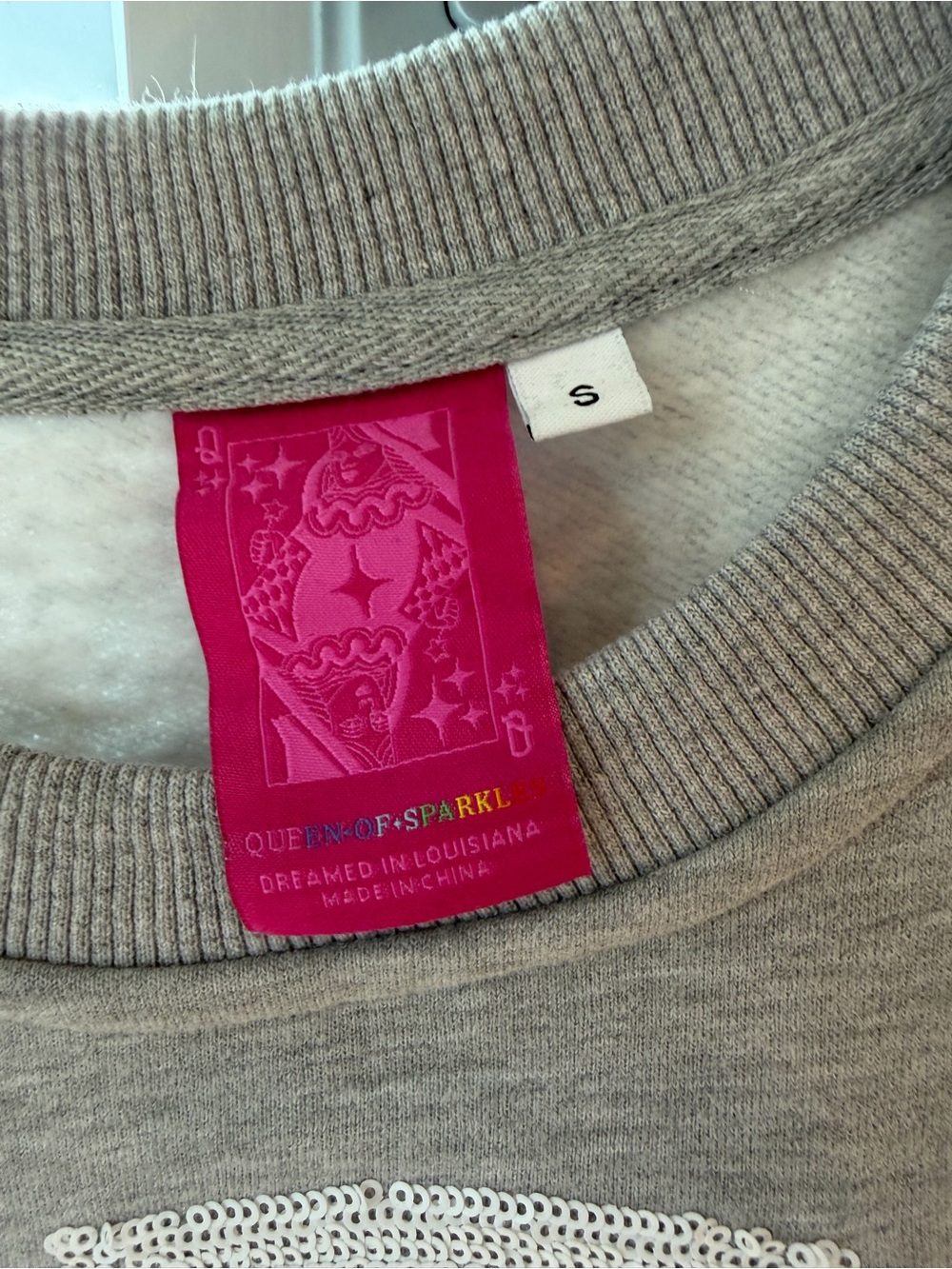 QUEEN OF SPARKLES Gray Crewneck Sweatshirt with Pink Logo Tag - Picture 2 of 3